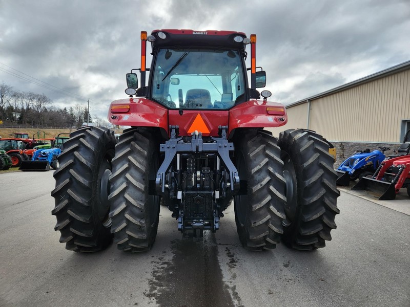 Tractors - Farm  Case IH Magnum 250 Tractor  Photo
